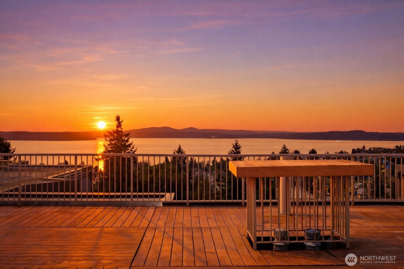 5001 California Avenue SW #202, Seattle, WA 98136