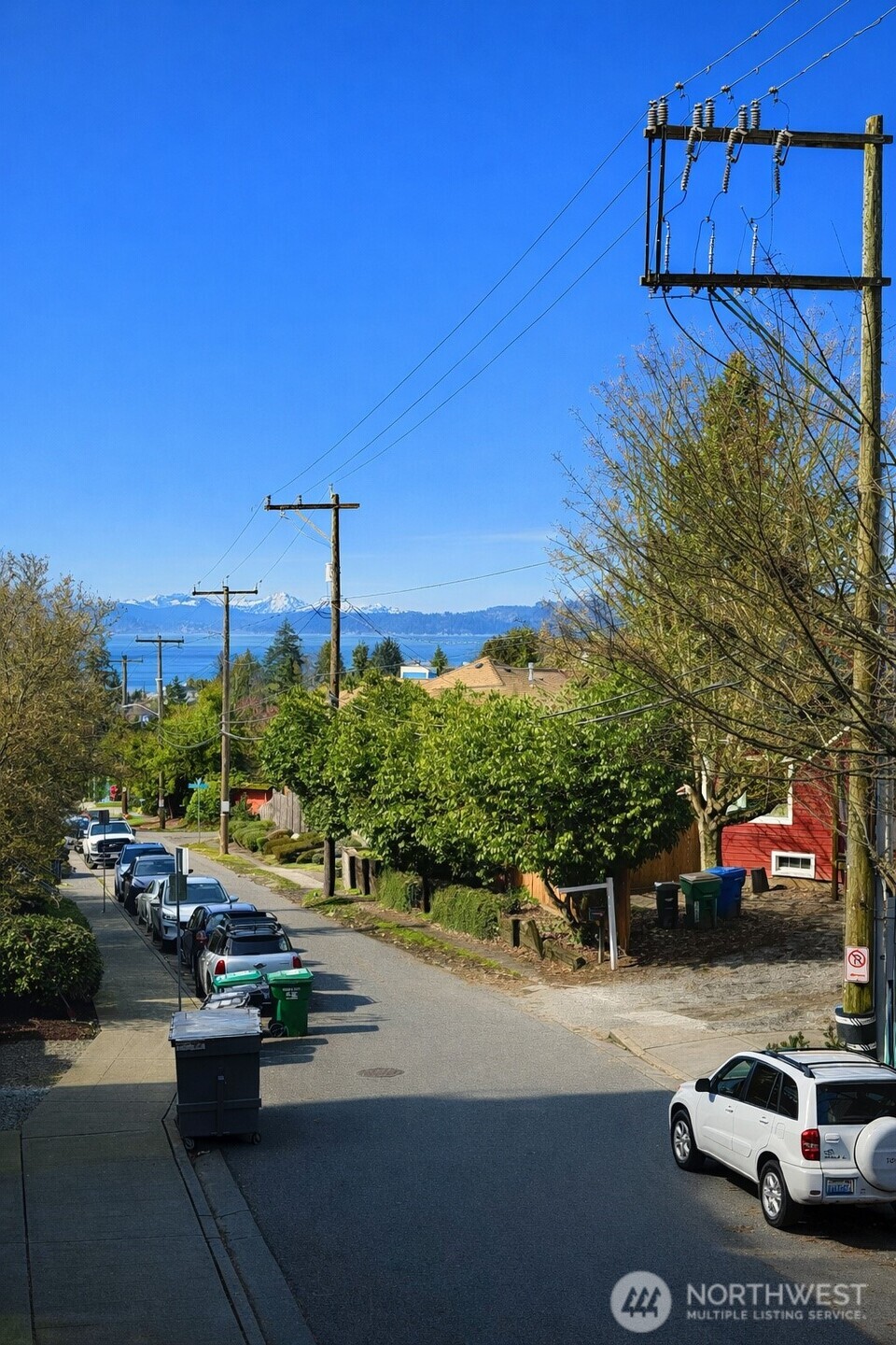 5001 California Avenue SW #202, Seattle, WA 98136