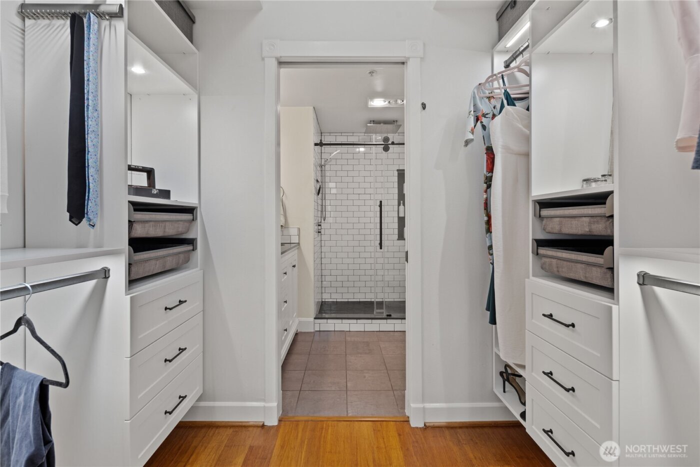 5001 California Avenue SW #202, Seattle, WA 98136