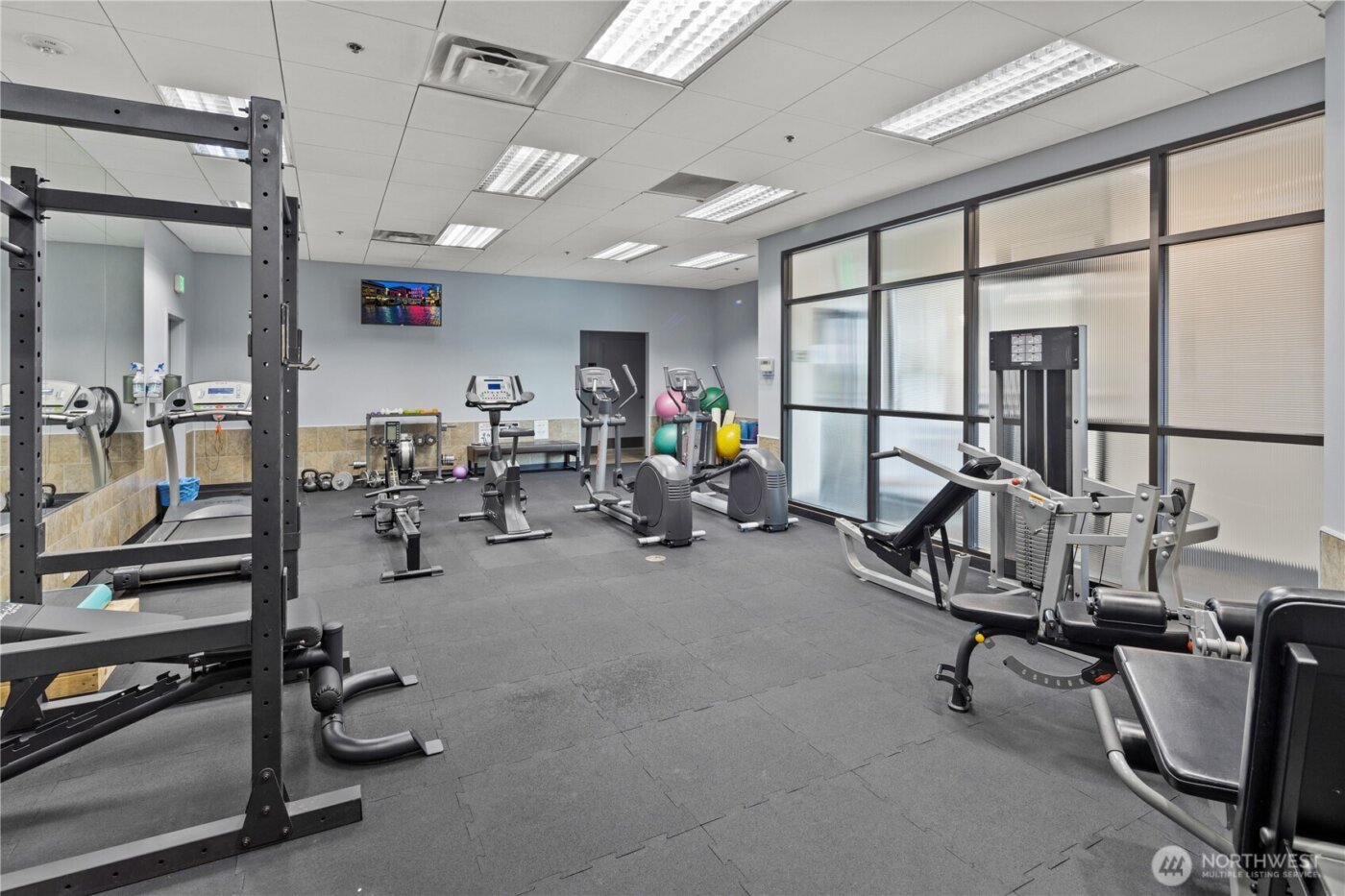 5001 California Avenue SW #202, Seattle, WA 98136