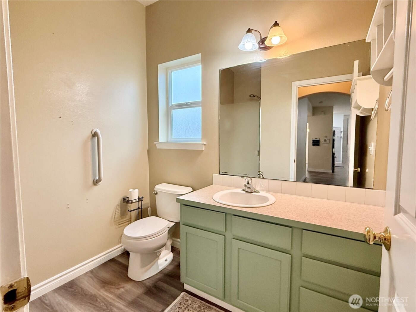 736 G Street SW, Tumwater, WA 98512