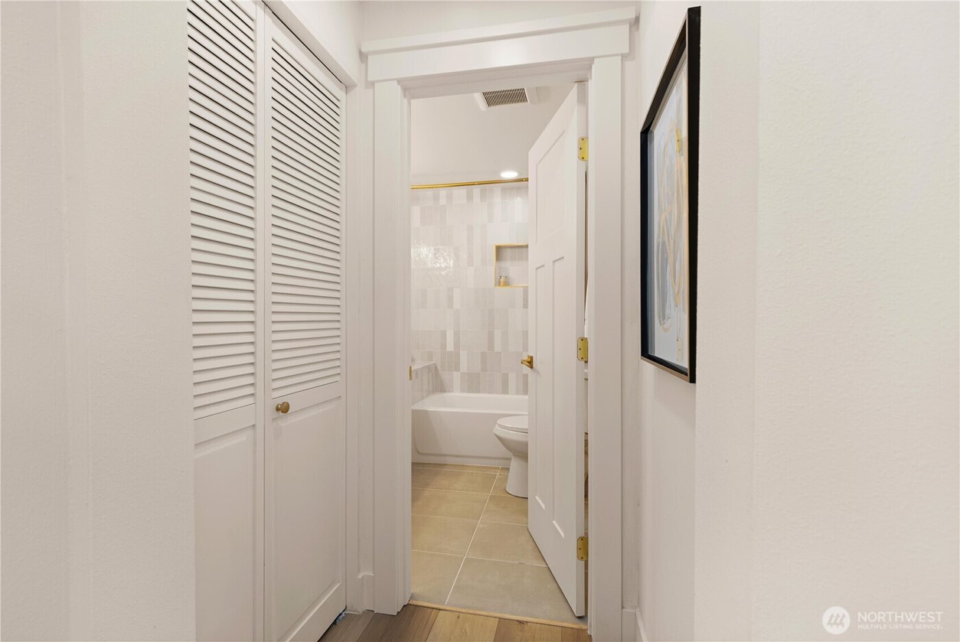 4723 S Findlay Street , Seattle, WA 98118