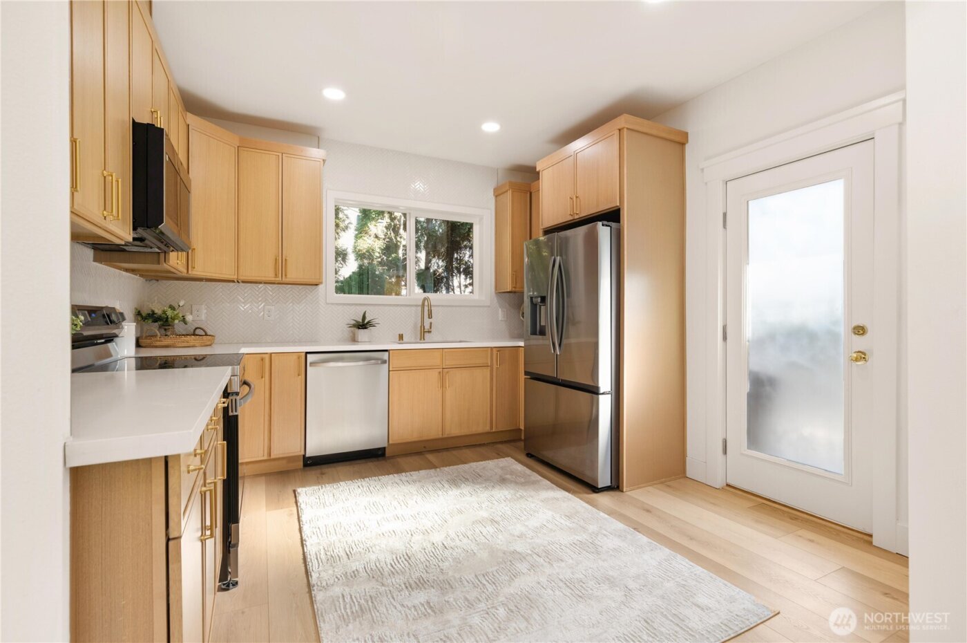 4723 S Findlay Street , Seattle, WA 98118