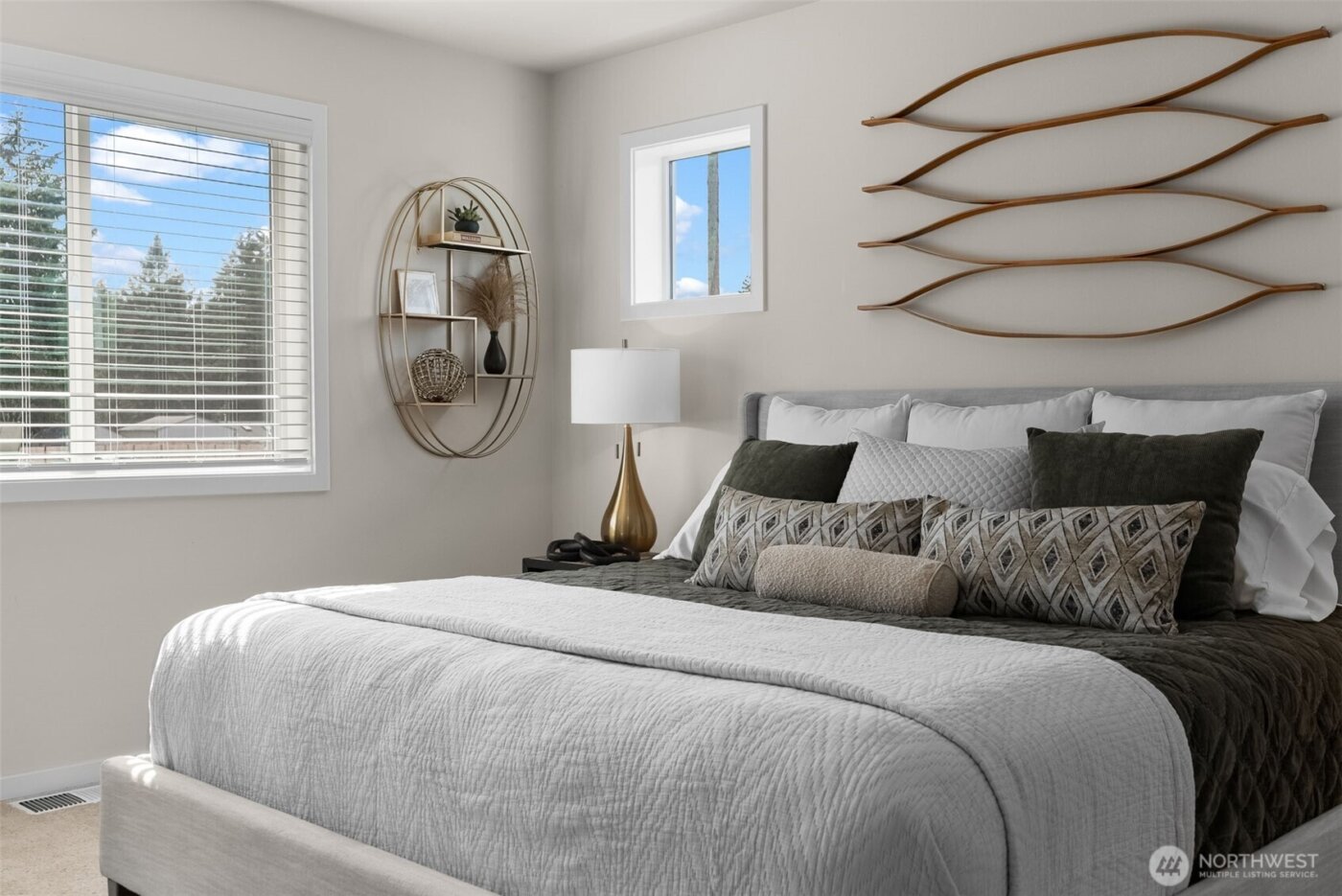 18223 37th Avenue E, Tacoma, WA 98446