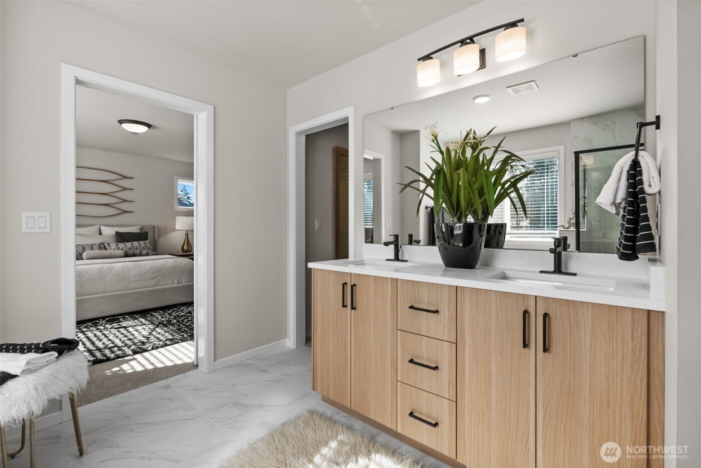 18223 37th Avenue E, Tacoma, WA 98446