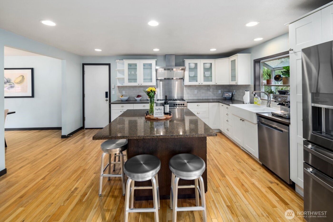 8008 Garnet Lane SW, Lakewood, WA 98498