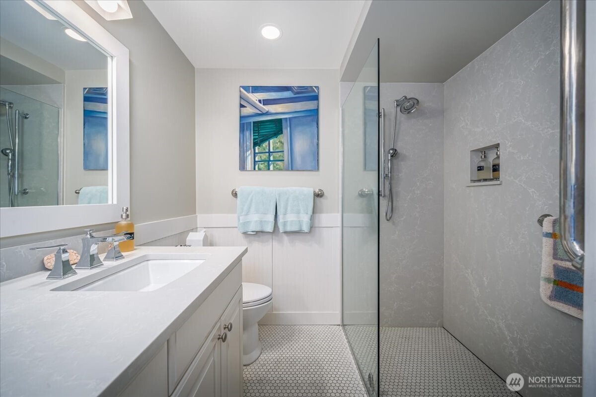 1616 41st Avenue E #101, Seattle, WA 98112