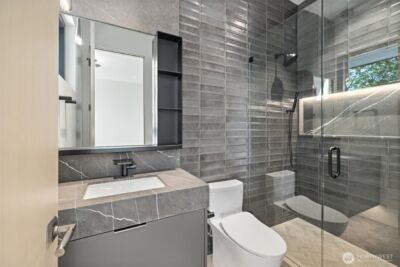 204 Northside Road , Bellevue, WA 98004 - Photo 35