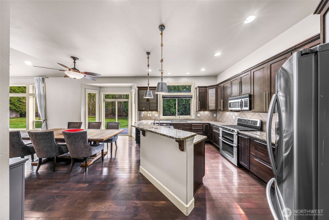 2259 H Street , Blaine, WA 98230