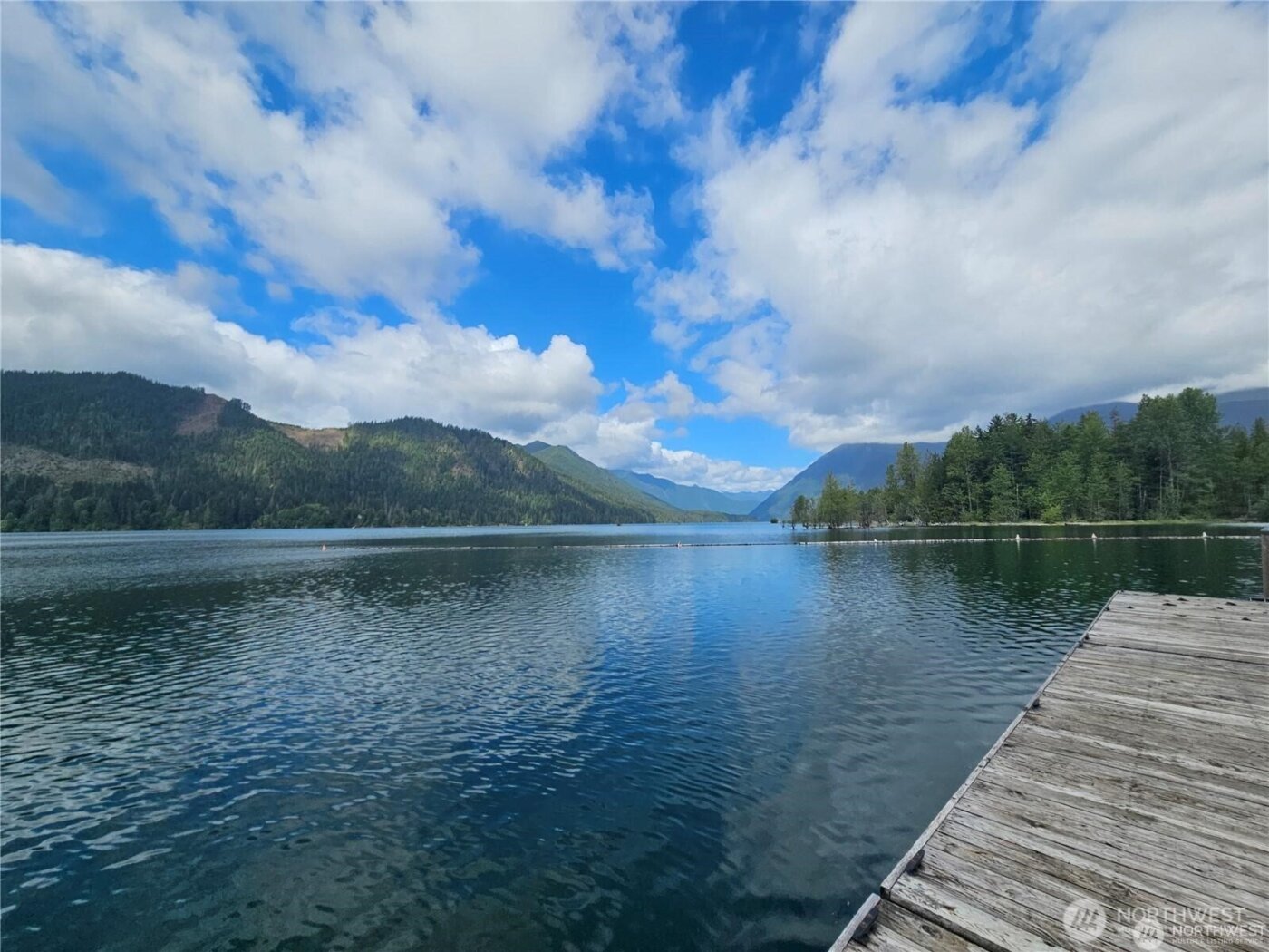 131 N Buckhorn Way , Hoodsport, WA 98548