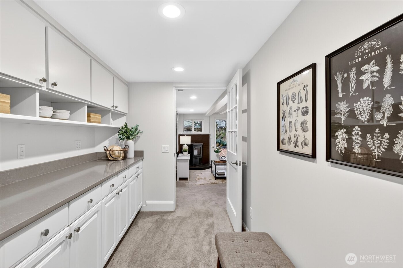 3439 42nd Avenue W, Seattle, WA 98199