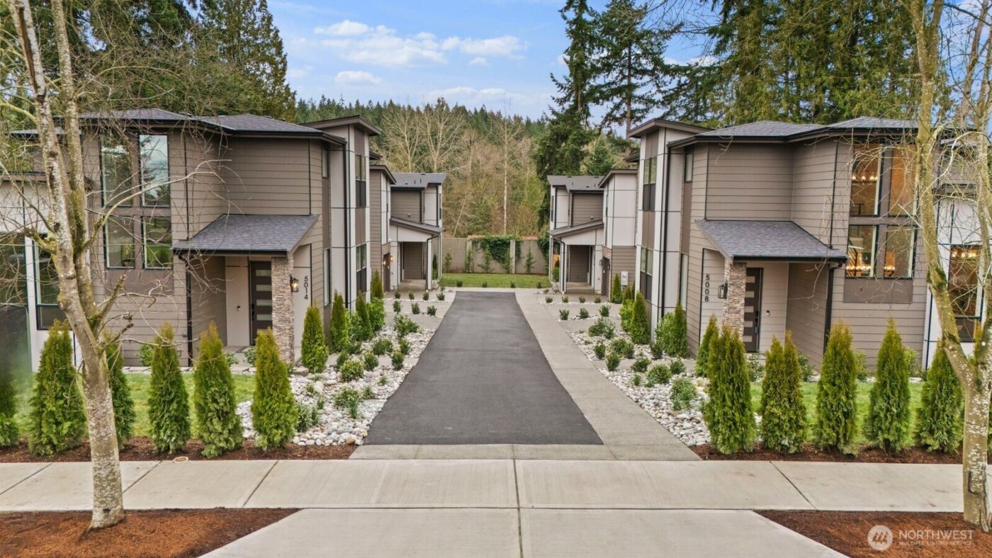 5010 114th Avenue NE, Kirkland, WA 98033