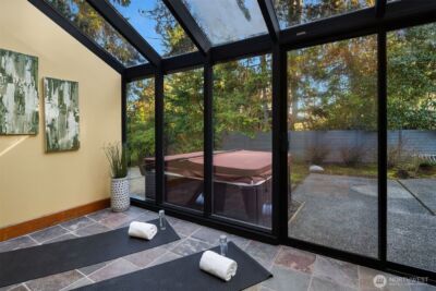 7816 NE 32nd Street , Medina, WA 98039 - Photo 29