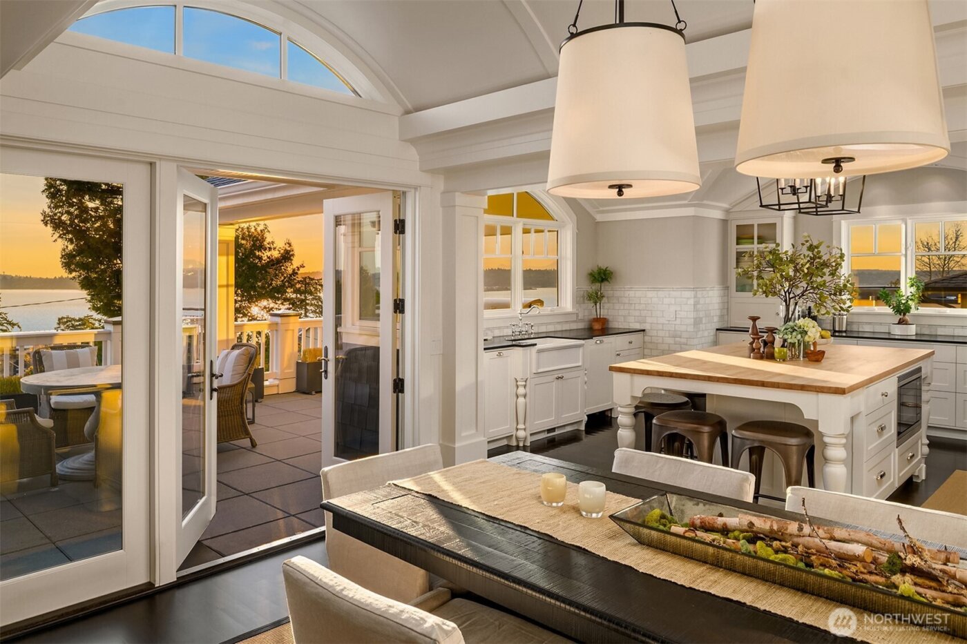 433 11th Avenue W, Kirkland, WA 98033