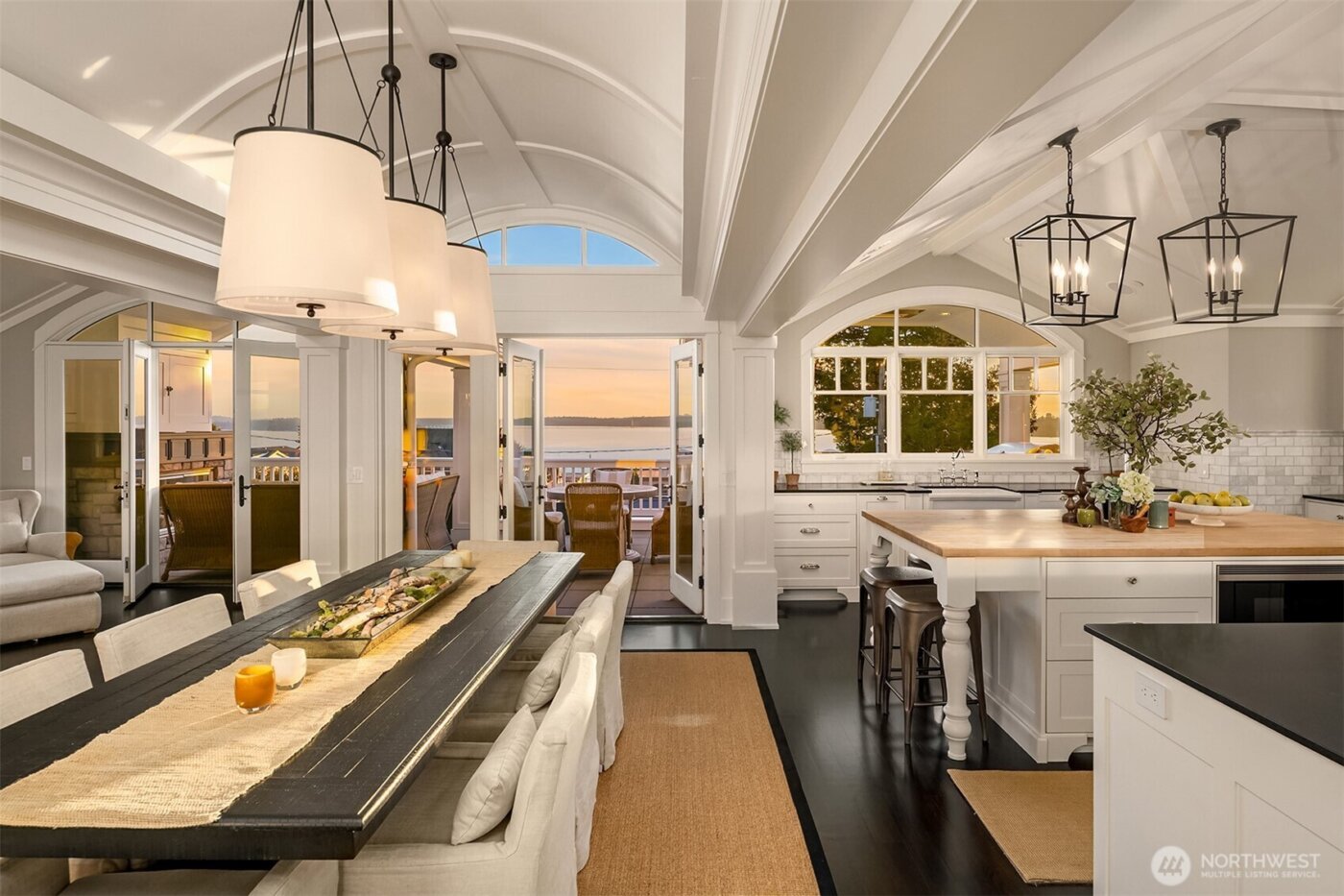 433 11th Avenue W, Kirkland, WA 98033