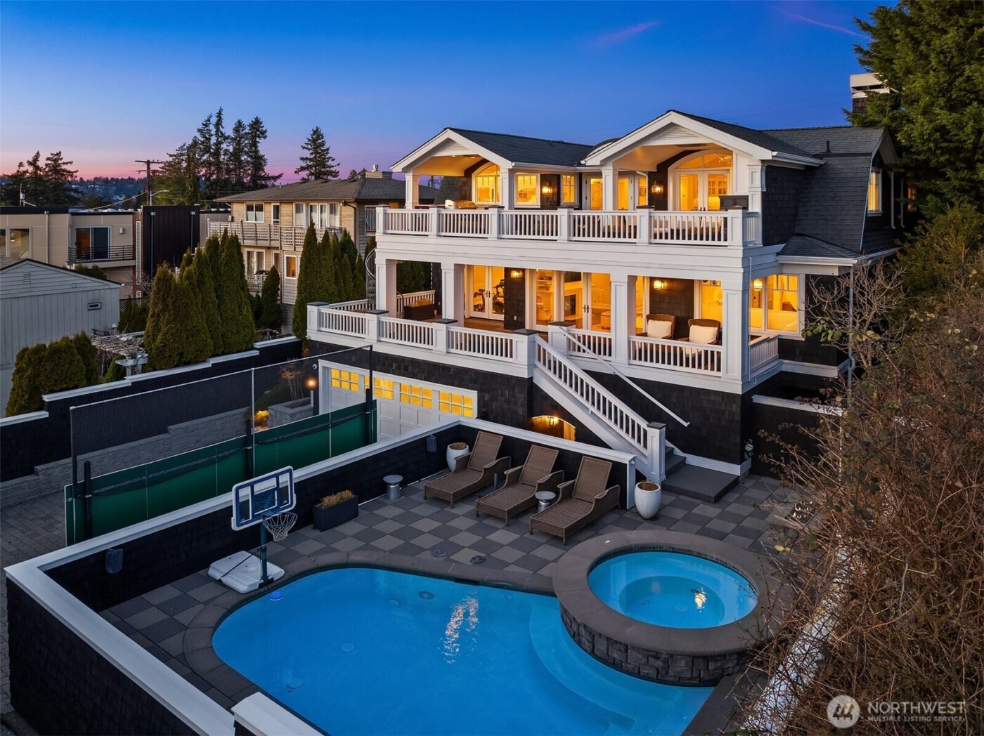 433 11th Avenue W, Kirkland, WA 98033