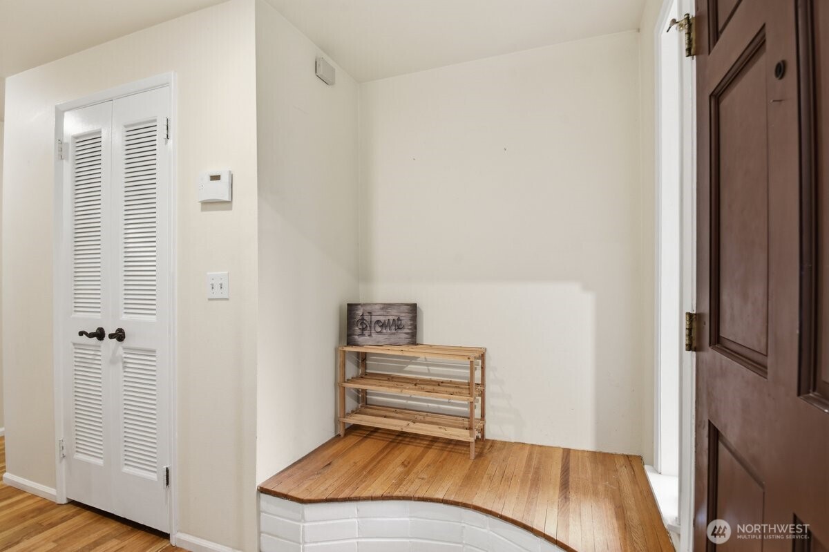 6505 182nd Place SW, Lynnwood, WA 98037