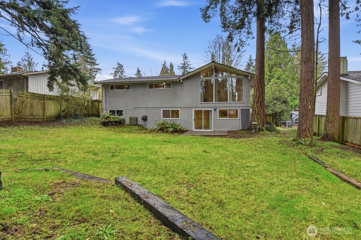 6505 182nd Place SW, Lynnwood, WA 98037