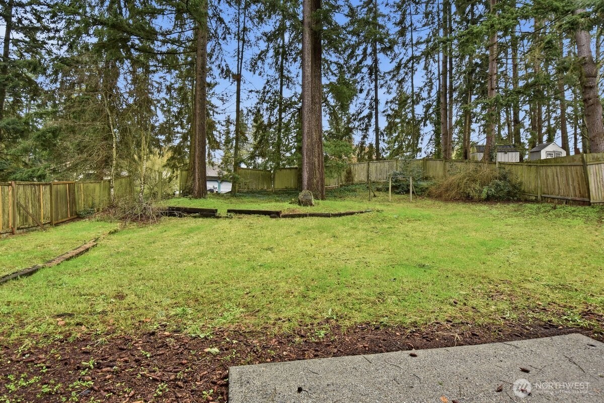 6505 182nd Place SW, Lynnwood, WA 98037