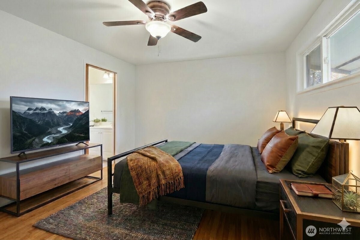 6505 182nd Place SW, Lynnwood, WA 98037