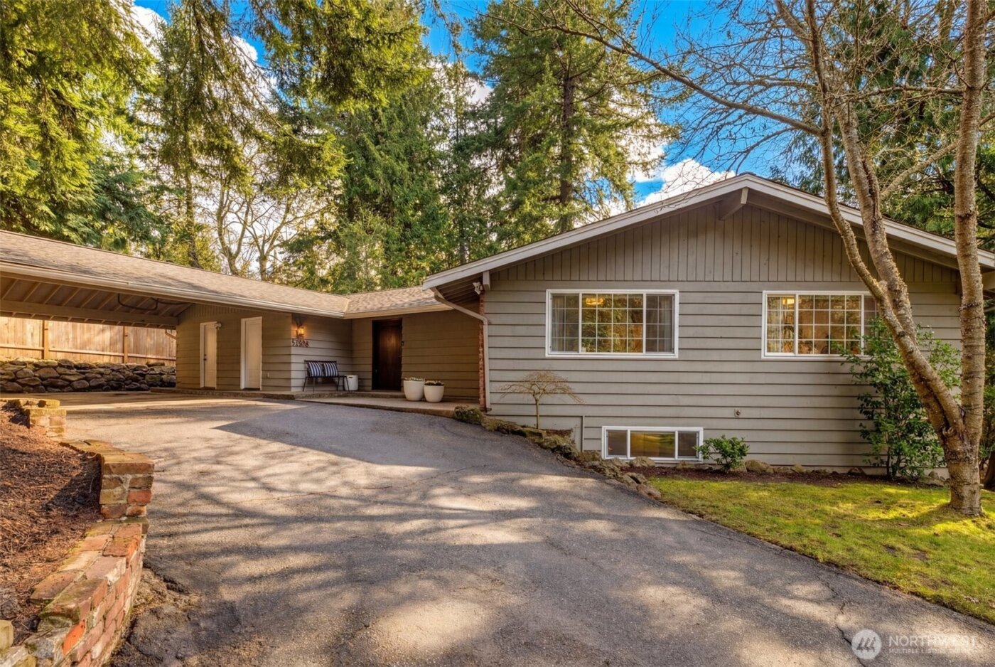 5205 W Mercer Place , Mercer Island, WA 98040