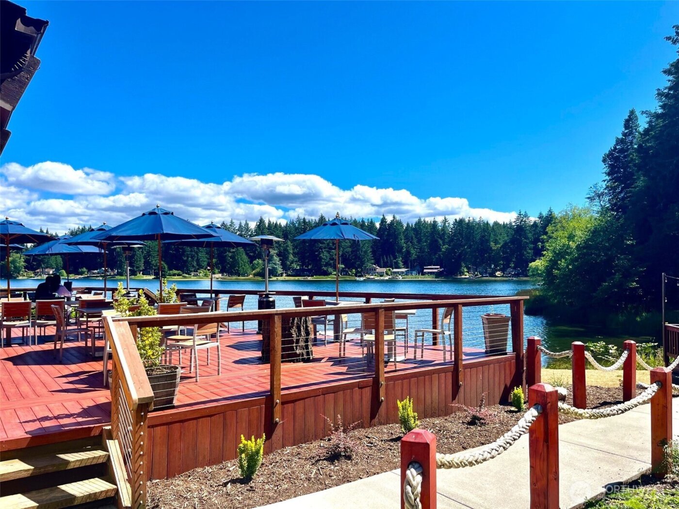 11909 11911 Country Club Drive , Anderson Island, WA 98303
