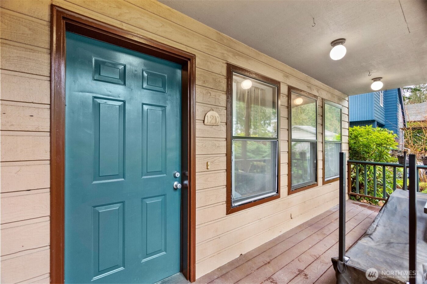 1210 Bay Loop SW, Tumwater, WA 98512