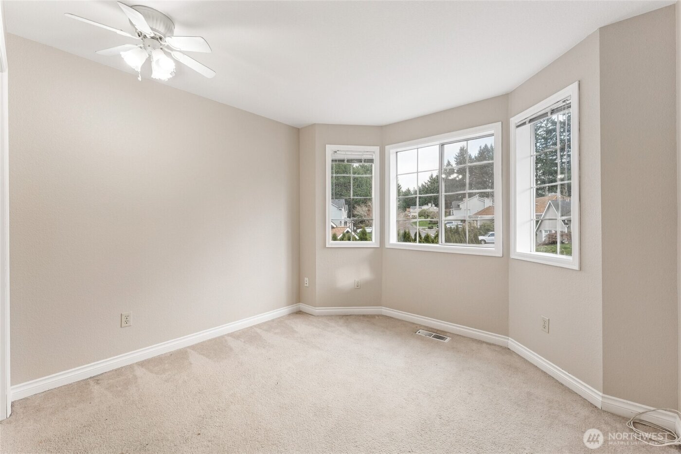 5718 41st Avenue Ct NW, Gig Harbor, WA 98335