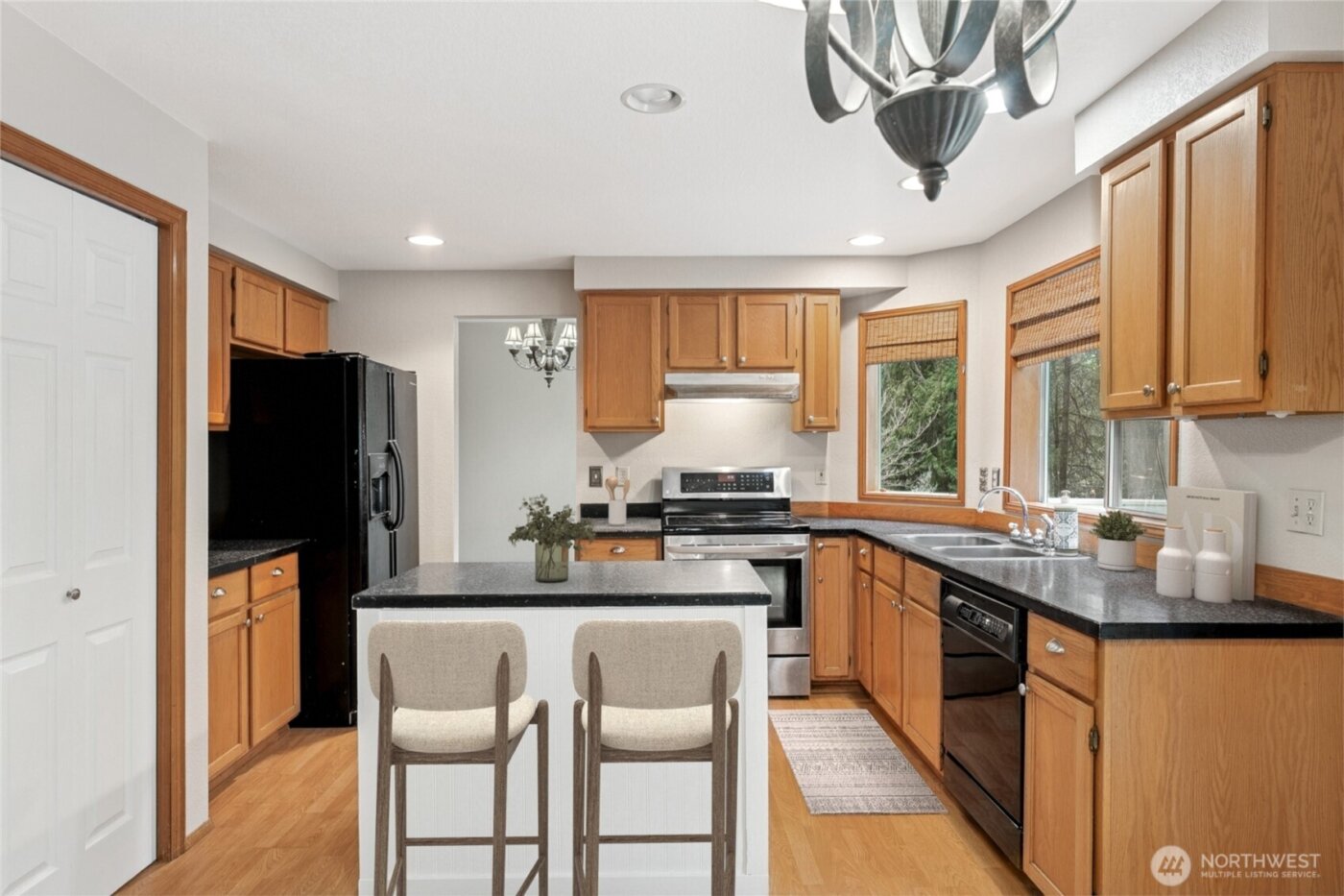 5718 41st Avenue Ct NW, Gig Harbor, WA 98335