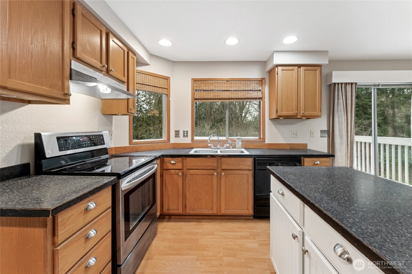 5718 41st Avenue Ct NW, Gig Harbor, WA 98335