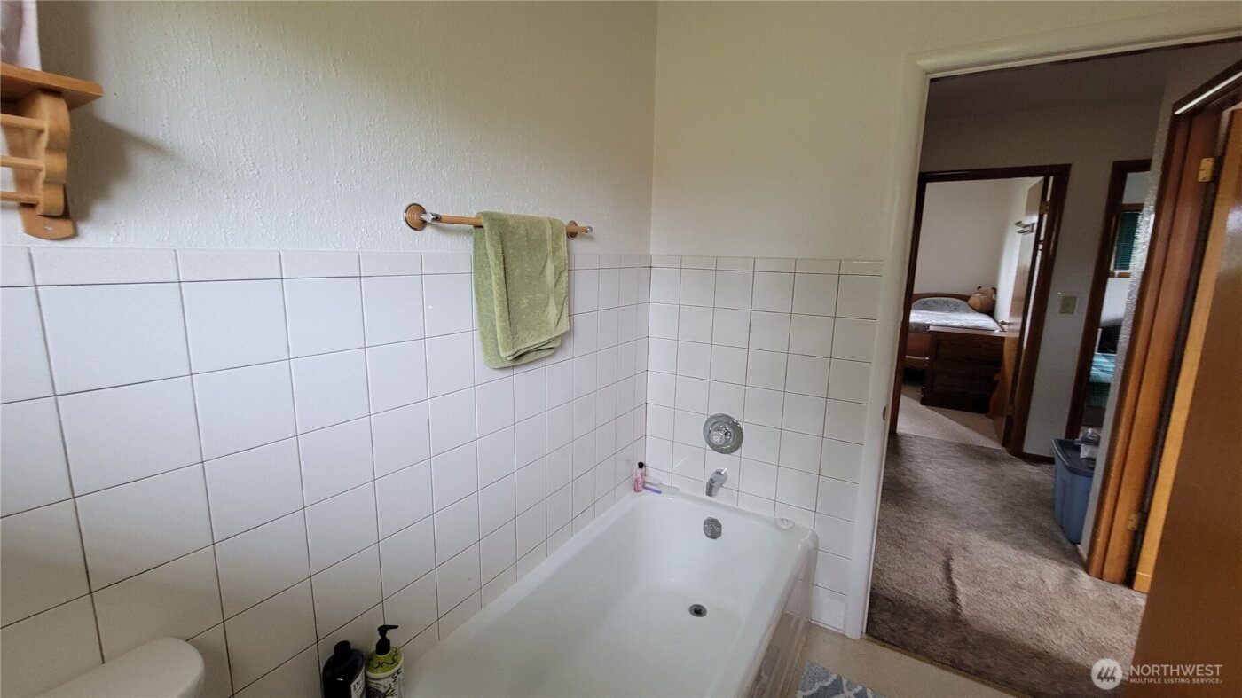 1296 US HWY 12 , Chehalis, WA 98532