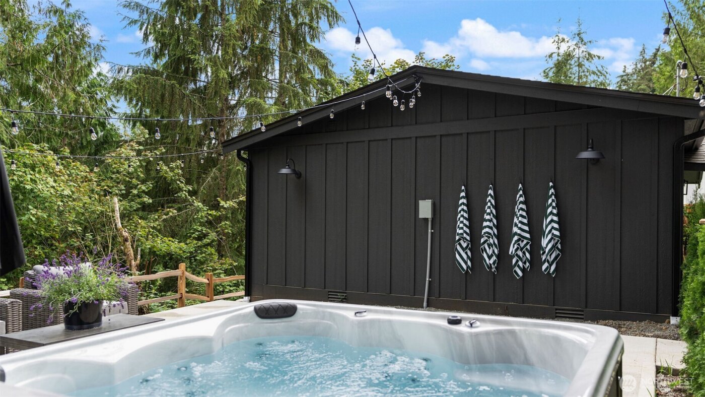 12907 Green Mountain Way , Granite Falls, WA 98252