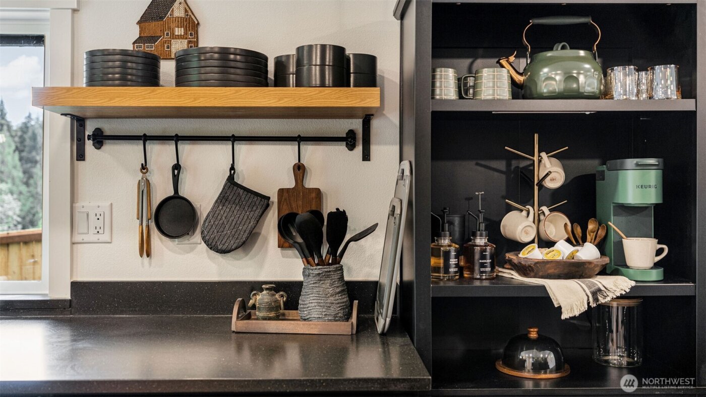 12907 Green Mountain Way , Granite Falls, WA 98252