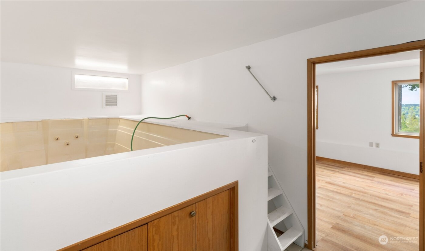 8167 Possession Ridge Lane , Clinton, WA 98236