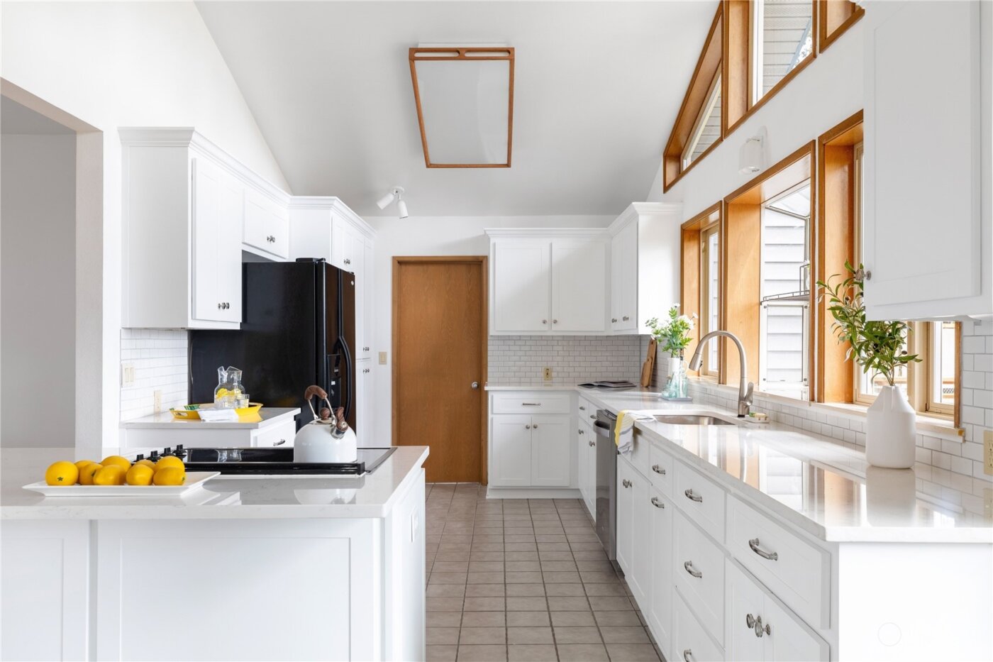 8167 Possession Ridge Lane , Clinton, WA 98236