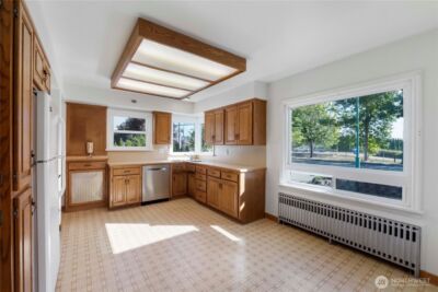 2406 54th Avenue E, Fife, WA 98424 - Photo 10