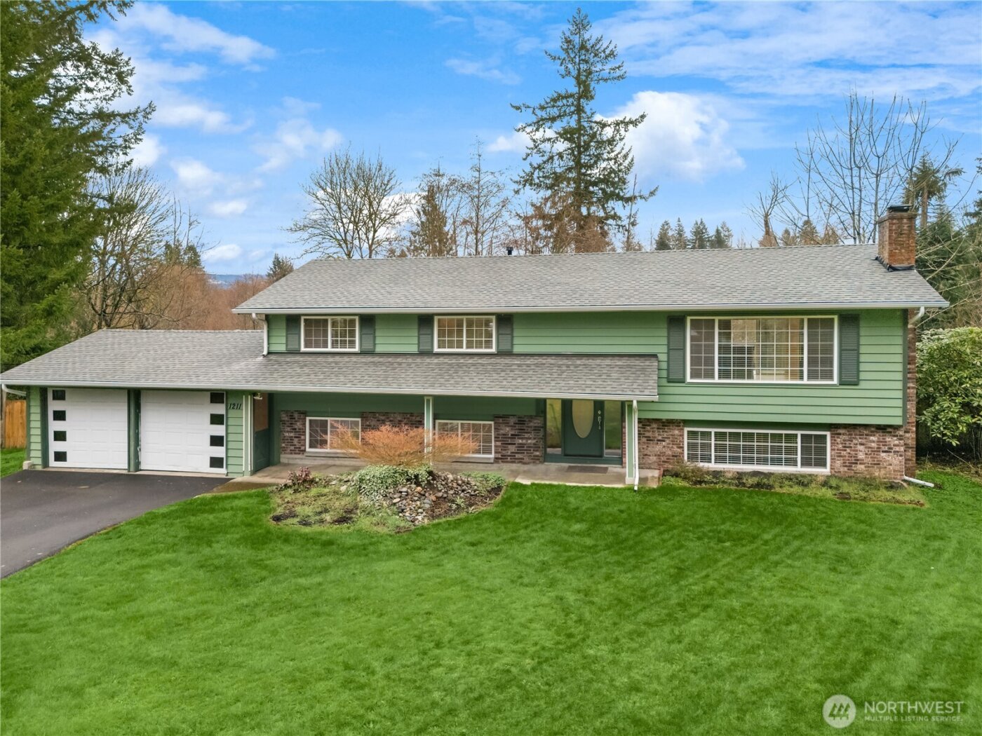 1211 121st Avenue SE, Lake Stevens, WA 98258