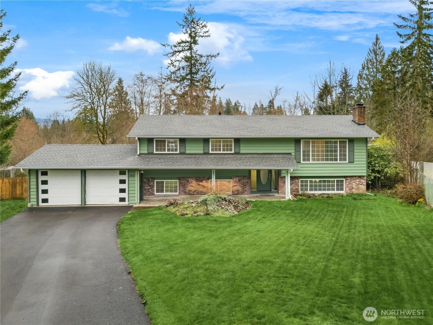 1211 121st Avenue SE, Lake Stevens, WA 98258