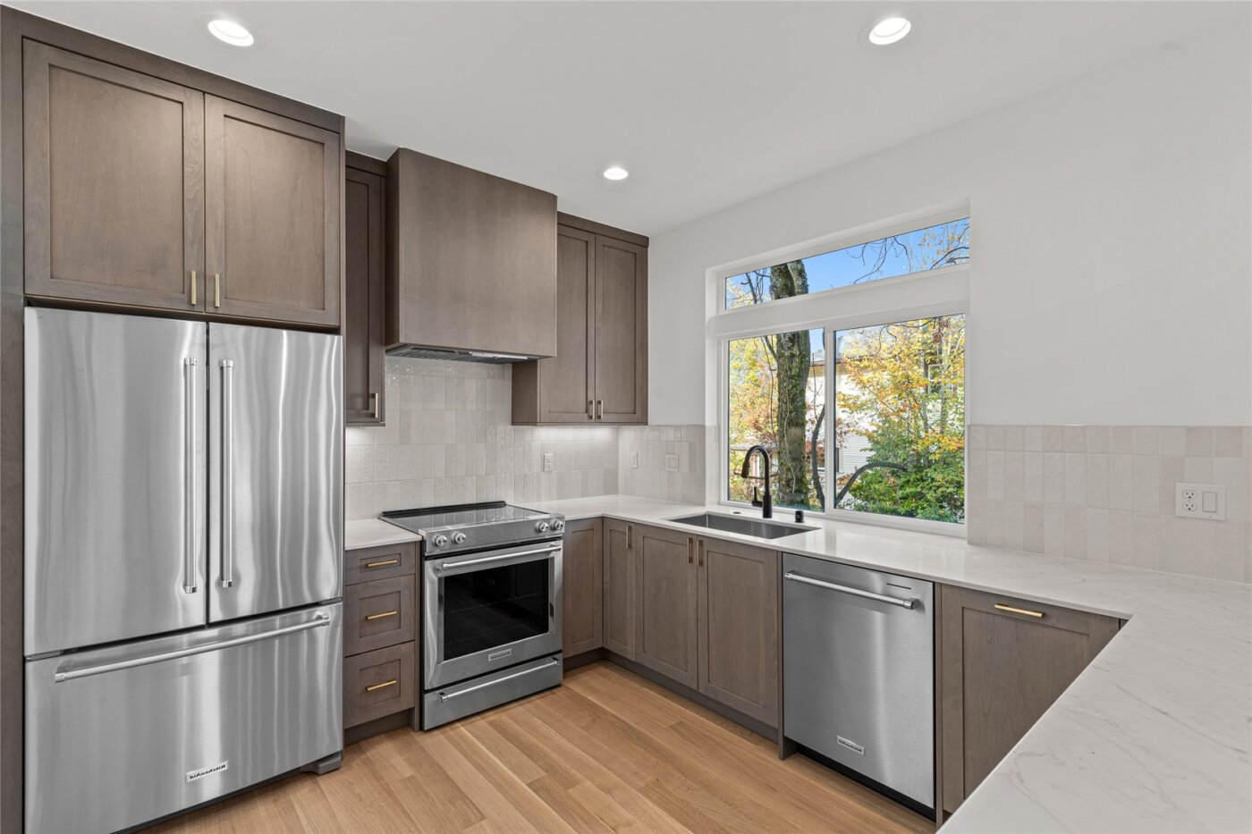 313 17th Avenue E, Seattle, WA 98112