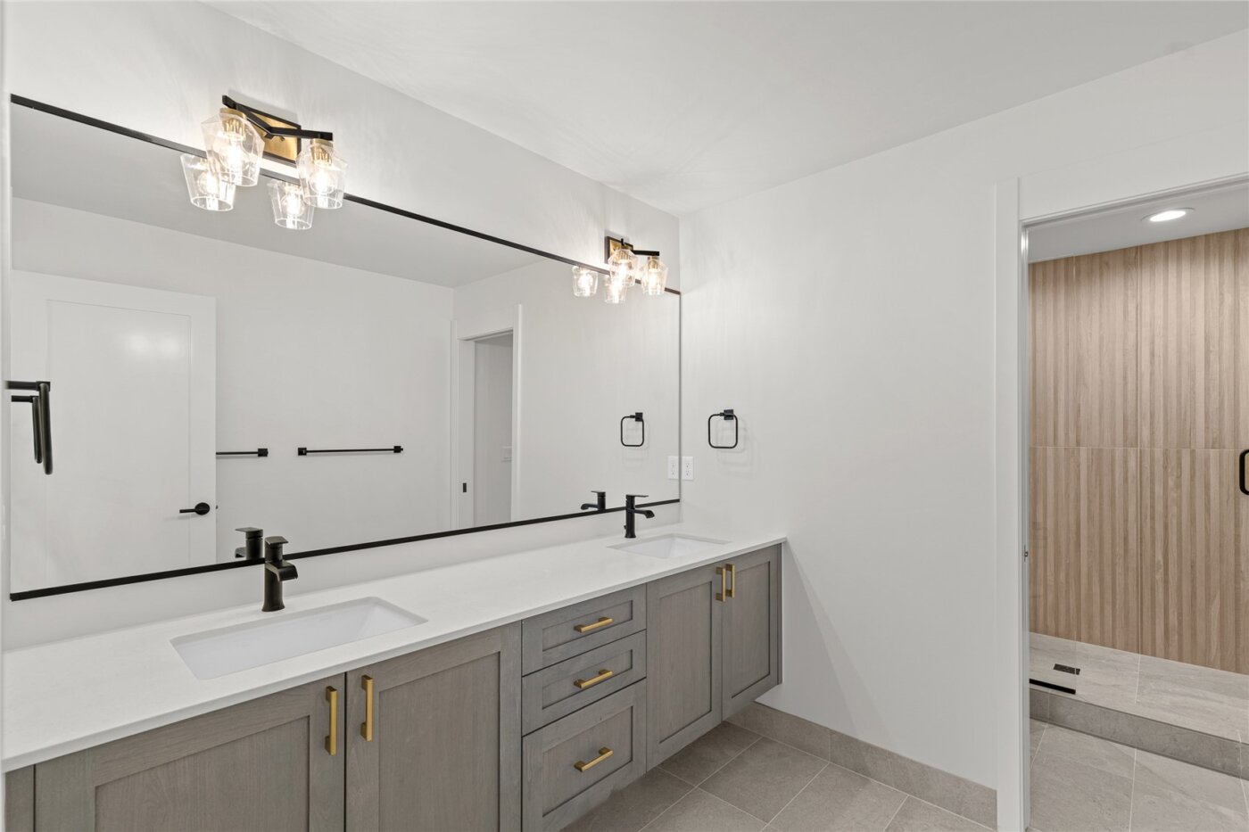 313 17th Avenue E, Seattle, WA 98112