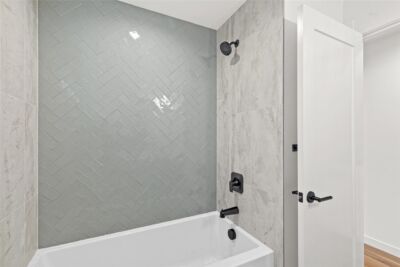 313 17th Avenue E, Seattle, WA 98112 - Photo 9