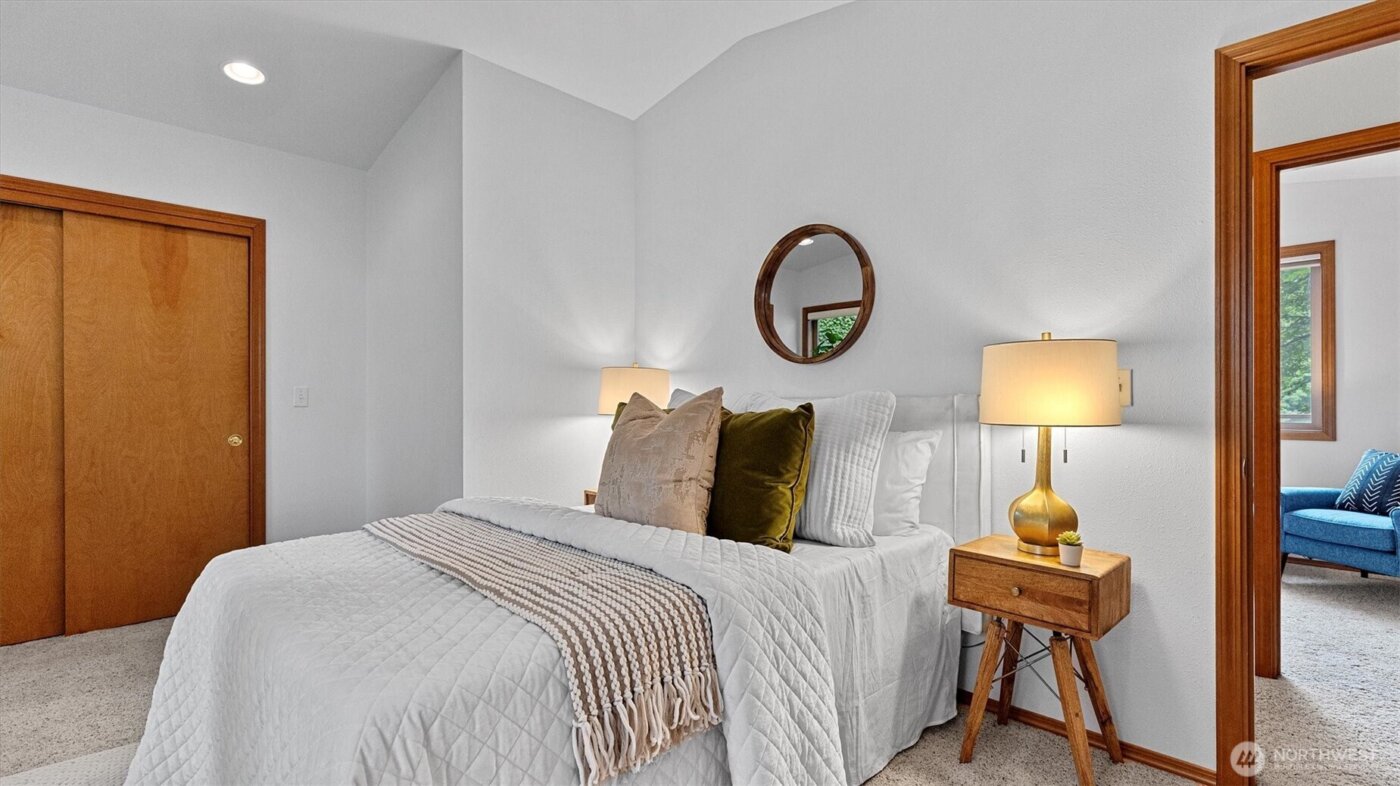 4120 Lake House Lane SE, Olympia, WA 98513