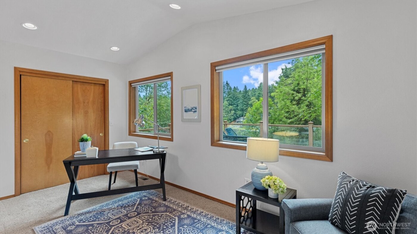 4120 Lake House Lane SE, Olympia, WA 98513