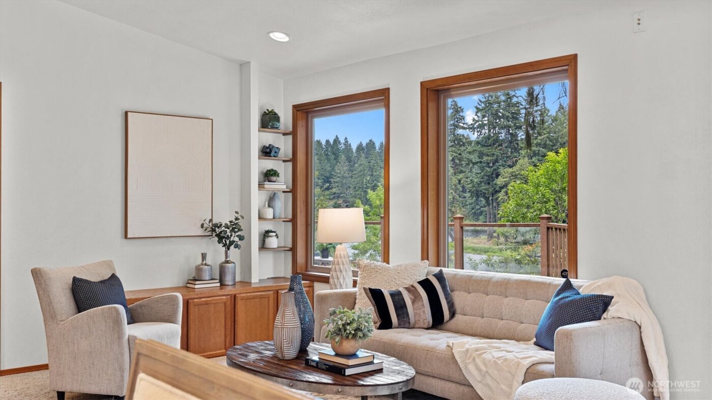 4120 Lake House Lane SE, Olympia, WA 98513