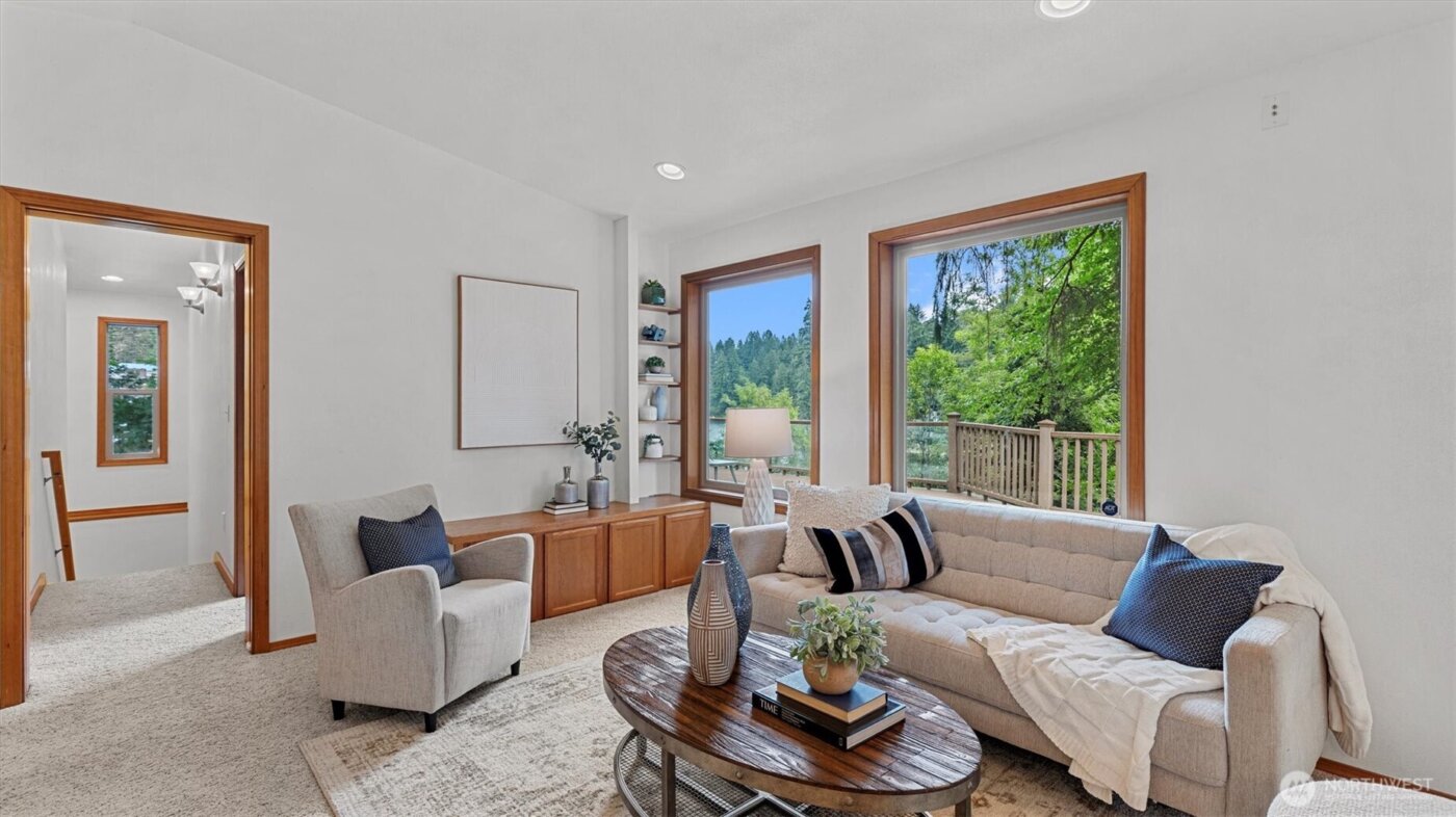 4120 Lake House Lane SE, Olympia, WA 98513