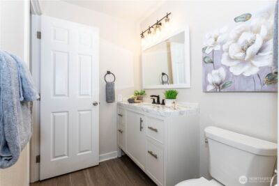 12040 100th Avenue NE #J102, Kirkland, WA 98034 - Photo 12