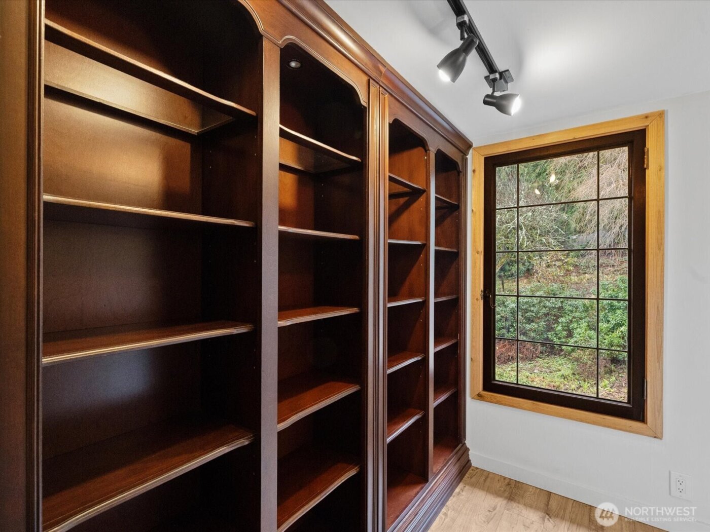 11202 204th Avenue NE, Redmond, WA 98053