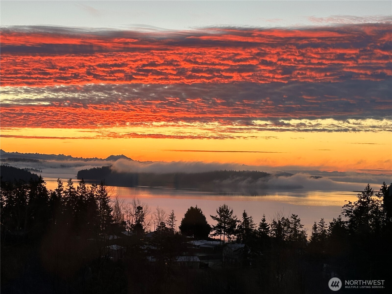 15107 Bridgeway Drive , Anacortes, WA 98221