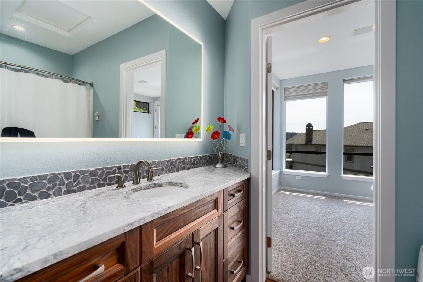 15107 Bridgeway Drive , Anacortes, WA 98221