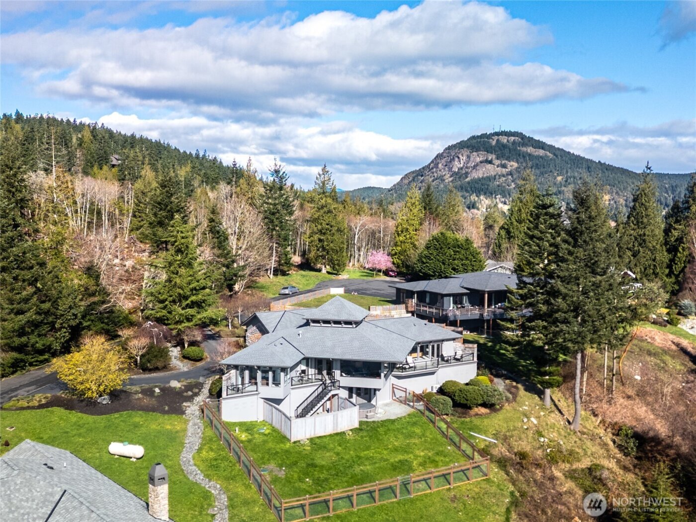 15107 Bridgeway Drive , Anacortes, WA 98221